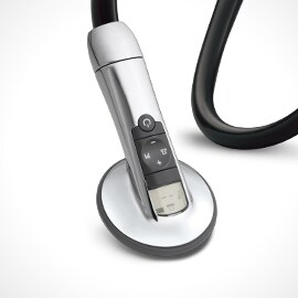 Plan rapproché du pavillon et des commandes d’un stéthoscope électronique 3M Littmann, modèle 3200.