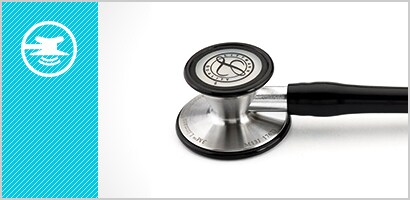 Gros plan sur le stéthoscope 3M Littmann Cardiology III et le diaphragme bifréquence.
